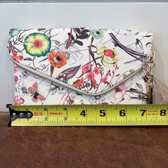 NWT Francesca's Romantic Floral Envelope Clutch Bag Gold Chain Chic Elegant - Picture 8 of 9